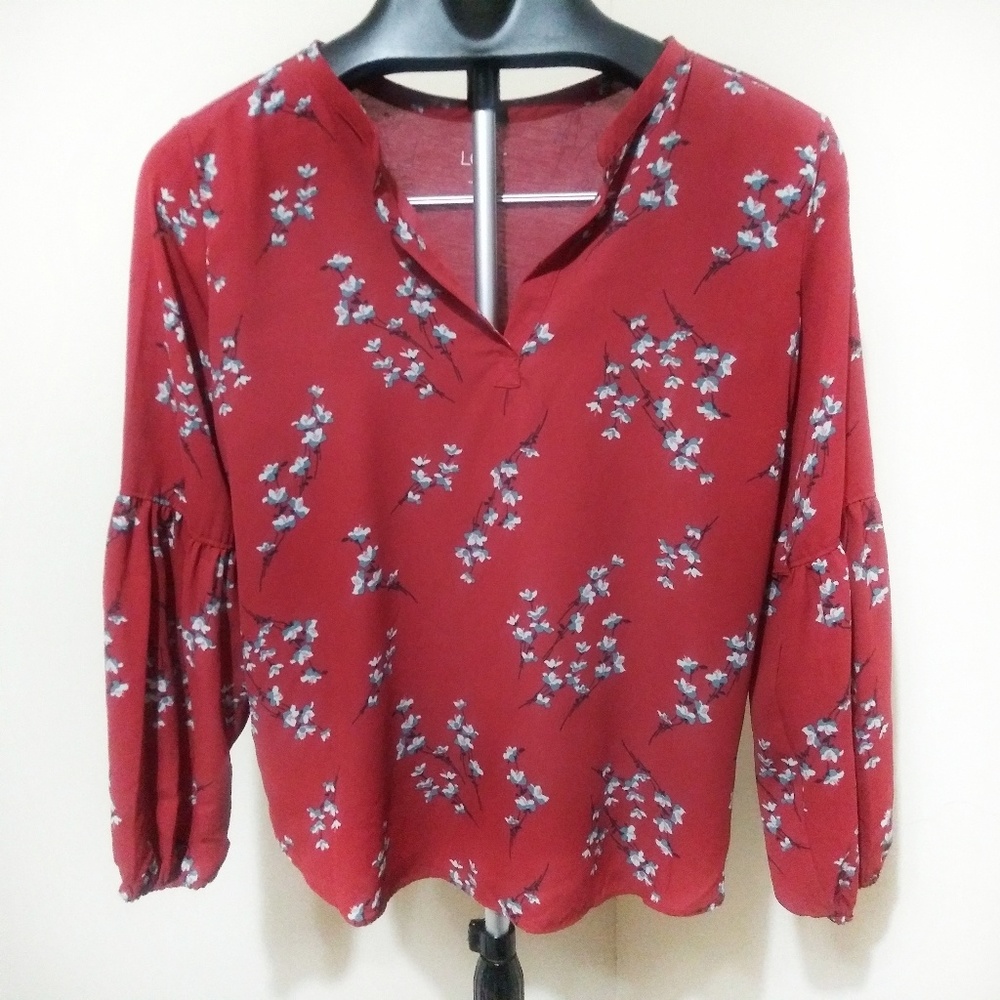 🌟 Loft Outlet| Maroon Floral Blouse - Picture 1 of 6